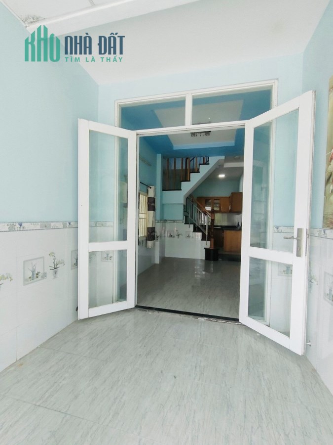 Bán gấp nhà mặt tiền, nguyễn thị thơi, q12, 2t,shr, chỉ 3 tỷ 650 tr TL.