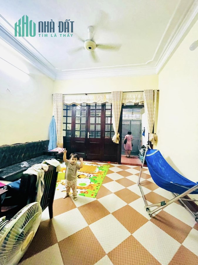 Bán nhà phố Lê Trọng Tấn, ô tô vào nhà, ngõ thông, kinh doanh 12.3 tỷ