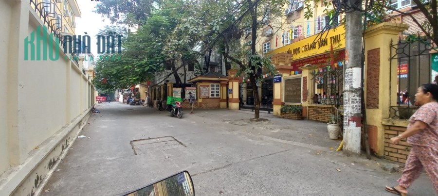 Bán nhà Ngõ 190 Hoàng Mai 32m2 - 5 Tầng Ba ra ô tô tránh - Giá rẻ nhất khu vực