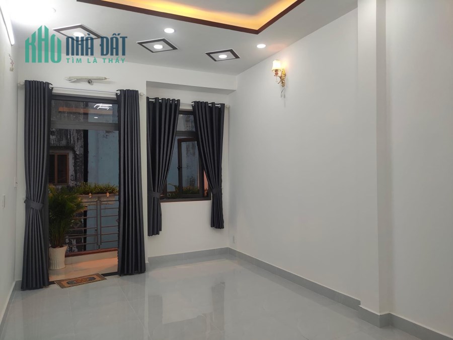 Cần tiền quyết bán trước Tết nhà đẹp hẻm rộng TT GÒ VẤP