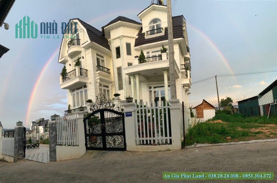 Cần Bán Biệt Thự 25m MT Gần Đồi mộng mơ - ĐH Đà Lạt, - 511m2- Giá còn 38 tỷ