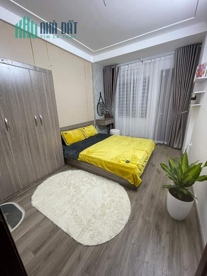 Chủ cần bán gấp căn nhà đường Tô Hiệu, Hà Đông giá 4 tỷ có thương lượng.