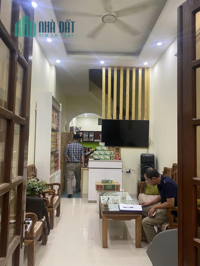 SIÊU HOT, 0936.28.283 BÁN NHÀ ĐẸP Ở CÁT LINH, PHÂN LÔ Ô TÔ ĐỖ 63M2, 4 TẦNG ĐẸP, GIÁ CHỈ 8 TỶ