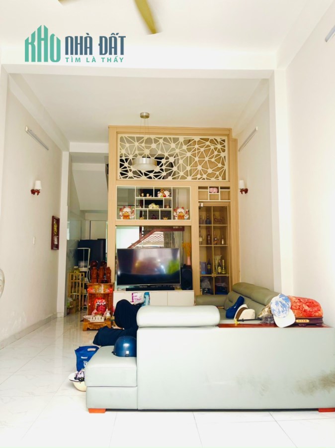 Bán nhà ở ngay 4 PN ngang 5m Vườn Lài Tân Phú chỉ nhỉnh 4 tỷ