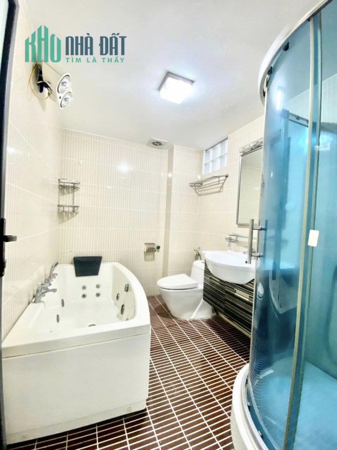 BÁN NHÀ Ở TRUNG KÍNH – 4 TẦNG MỚI – MT 3,5 M – NỞ HẬU – NGÕ NÔNG GẦN HỒ - 4,9 TỶ - 50 M2