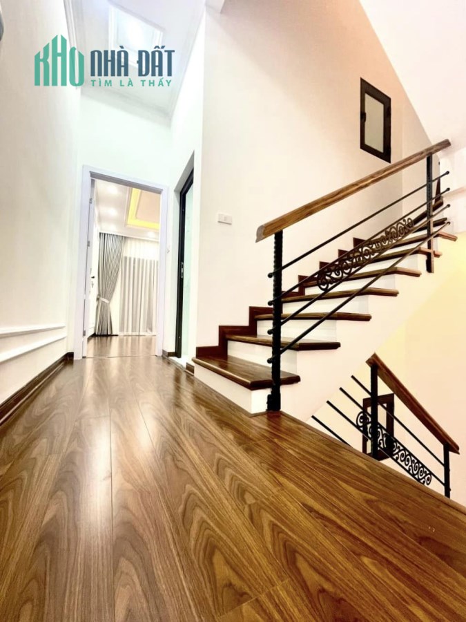 Siêu Rẻ. Bán nhà Thịnh quang, Đống Đa, 50m2