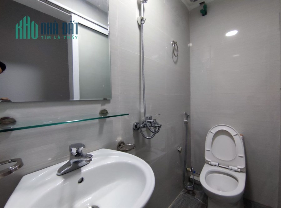 Bán nhà Khâm Thiên 30m2 x 4T, 3.45 tỷ