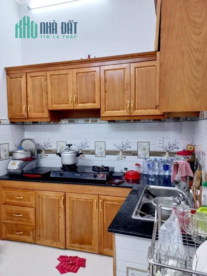 Bán Nhà Mặt Tiền, 3 Tầng BTCT, 60m2, Quận 9, giá rẻ nhất Tp Thủ Đức.