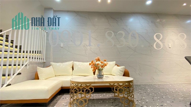 Chủ rất thiện chí bán MBKD, mặt tiền đường Phú Châu, Thủ Đức, 4.9 tỷ