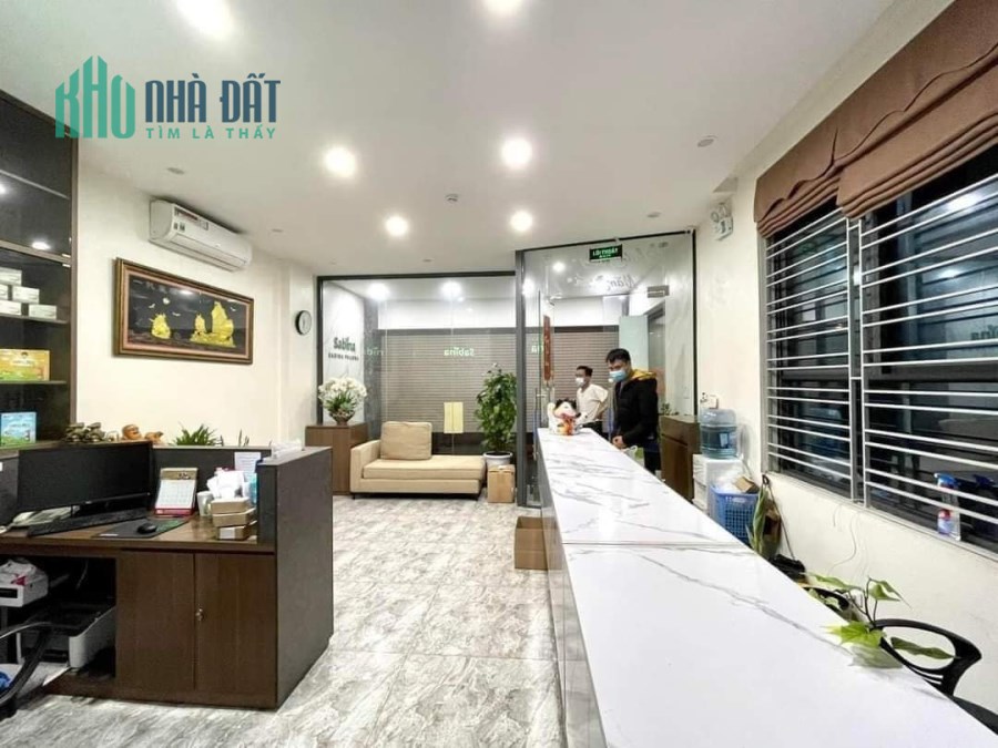 Bán toà nhà văn phòng 42C Lê Đức Thọ Thang máy vỉa hè, ô tô tránh 105m2 8T Mt 7m 33.5 tỷ