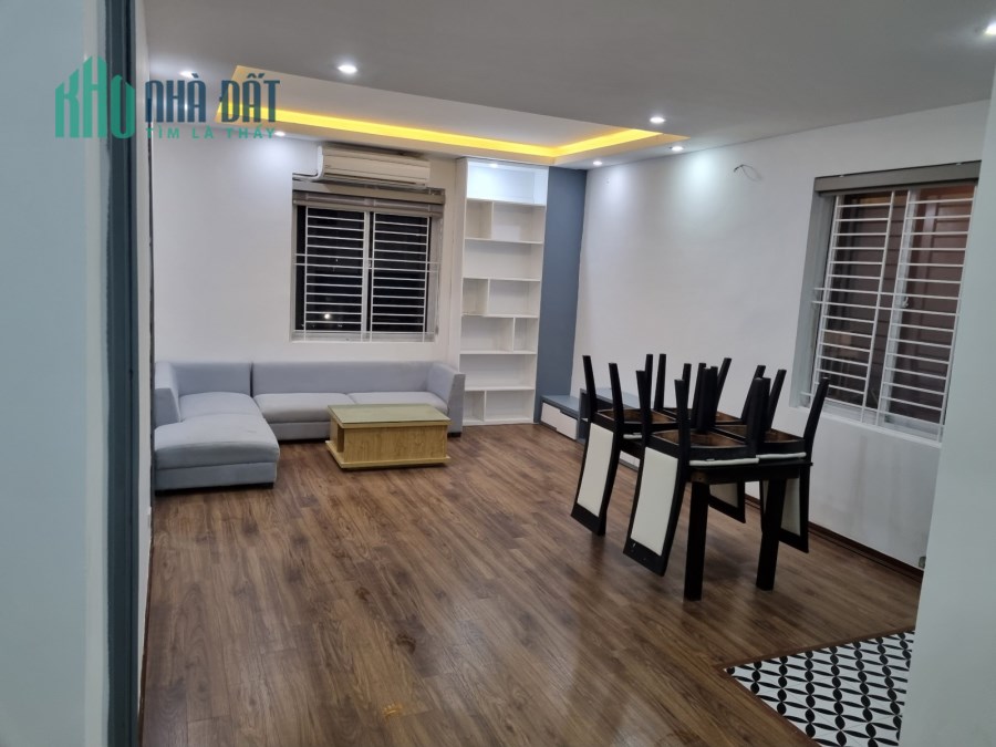SIÊU HÓT NGỌC KHÁNH 32M 4T 4 NGỦ GIÁ CHỈ 3. 75 TỶ