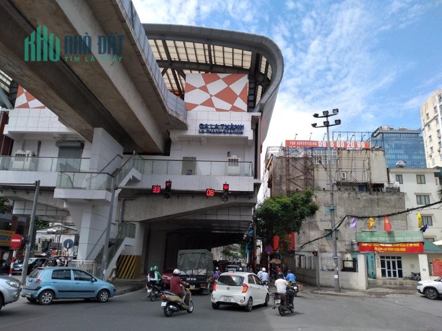 Kinh doanh đỉnh, cho thuê 50tr/tháng, mặt phố Hoàng Cầu, 55m2 7,8 tỷ