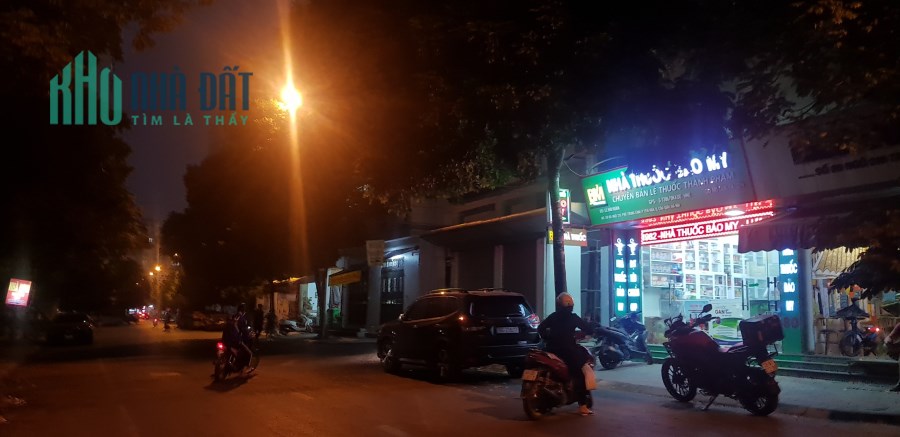Bán nhà phố Trung Kình Yên Hòa ga ra ô tô kinh doanh 11 tỷ.