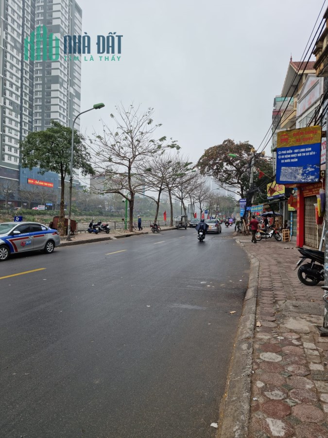 20 TỶ 750 , 59 m2, 7 Tầng Thang Máy MP Thượng Đình - Vị  Trí KD Sầm Uất Ngày Đêm