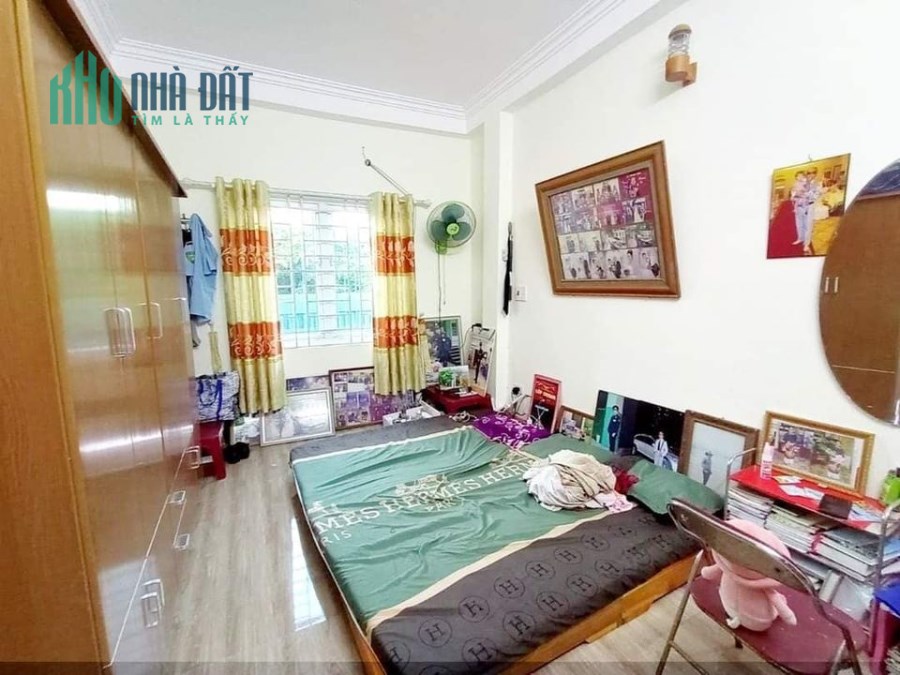 BÁN NHÀ MAI DỊCH, MẶT NGÕ, 50M, MT4M, KINH DOANH, 4.75 TỶ.