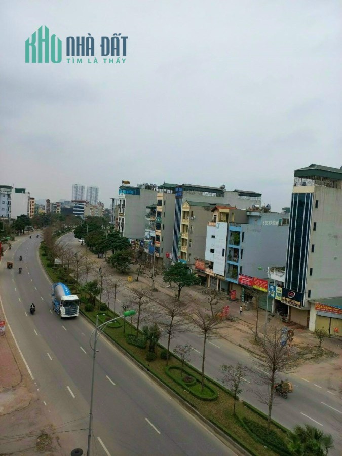 Bán đất mặt phố Lê Trọng Tấn, 700m2, mt28m, 2 mặt đường, 160 tỷ