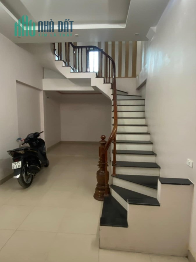 Bán Nhà Dương Đức Hiền, Tân Phú 67m2 Giá 4.7 Tỷ, Đầy Đủ Nội Thất