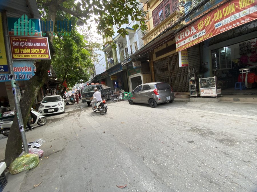 Bán nhà 4 tầng mặt đường Việt Hùng  kinh doanh buôn bán sôi động giá chỉ 6 tỷ