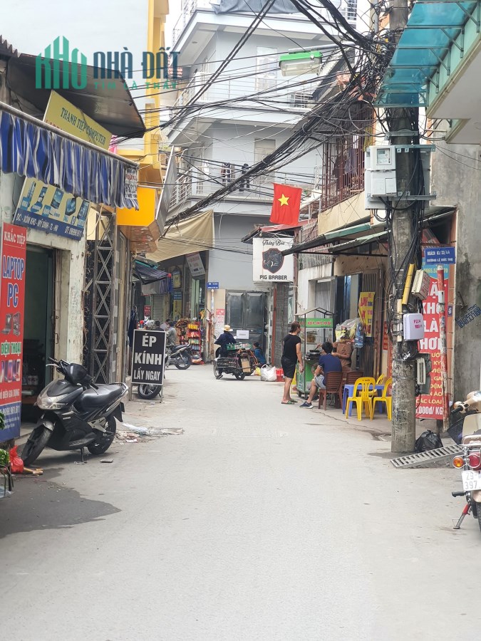 BÁN NHÀ MỸ ĐÌNH - Ô TÔ - KINH DOANH - DÂN XÂY - DT: 34.5M × 4 TẦNG × MT 3.6M × 3 PHÒNG NGỦ.