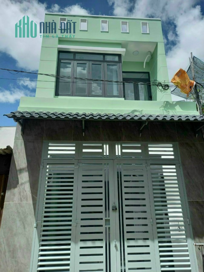 Bán nhà Đất Mới Bình Tân 37m2 hẻm xe hơi thông 2 tầng giá chỉ 2 tỷ xx