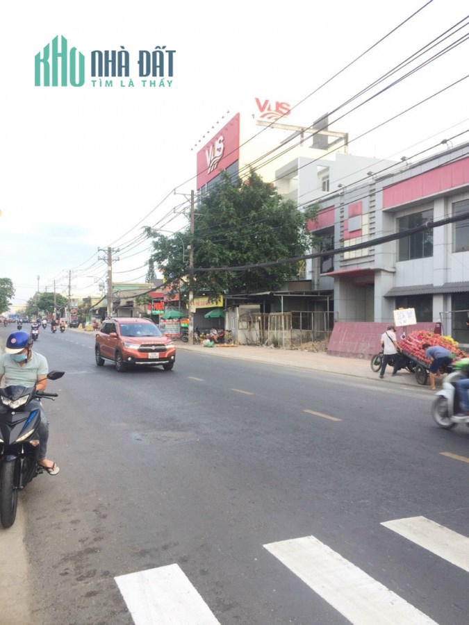 Bán nhà mặt tiền kinh doanh Nguyễn xiển Long thạnh mỹ diện tích 133m giá tốt