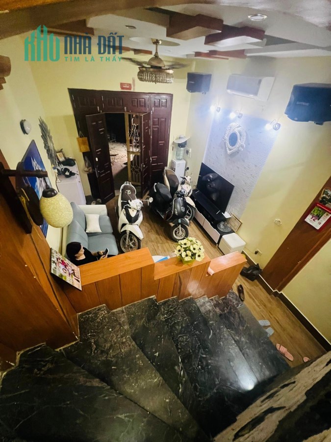 Bán nhà Mỹ Đình, Dân xây chắc chắn, ba bước ra ngõ ô tô tránh, 42m, 3.39 tỷ