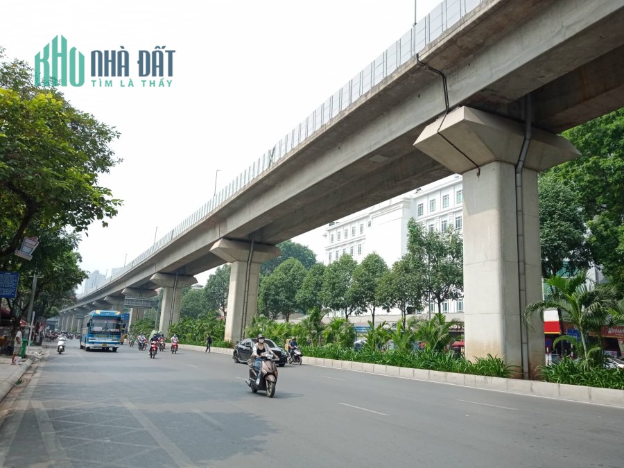 Bán nhà mặt phố Quang Trung, 240m2, mt8m, lô góc kinh doanh vô địch