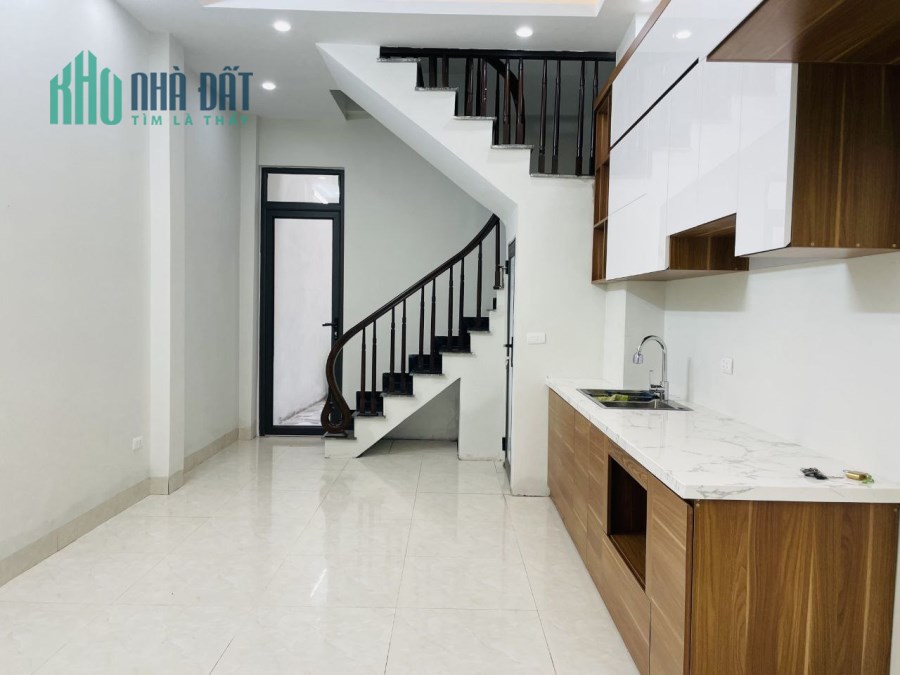 BÁN GẤP nhà khu Xã Đàn 30m2 x 4T, 2 tỷ