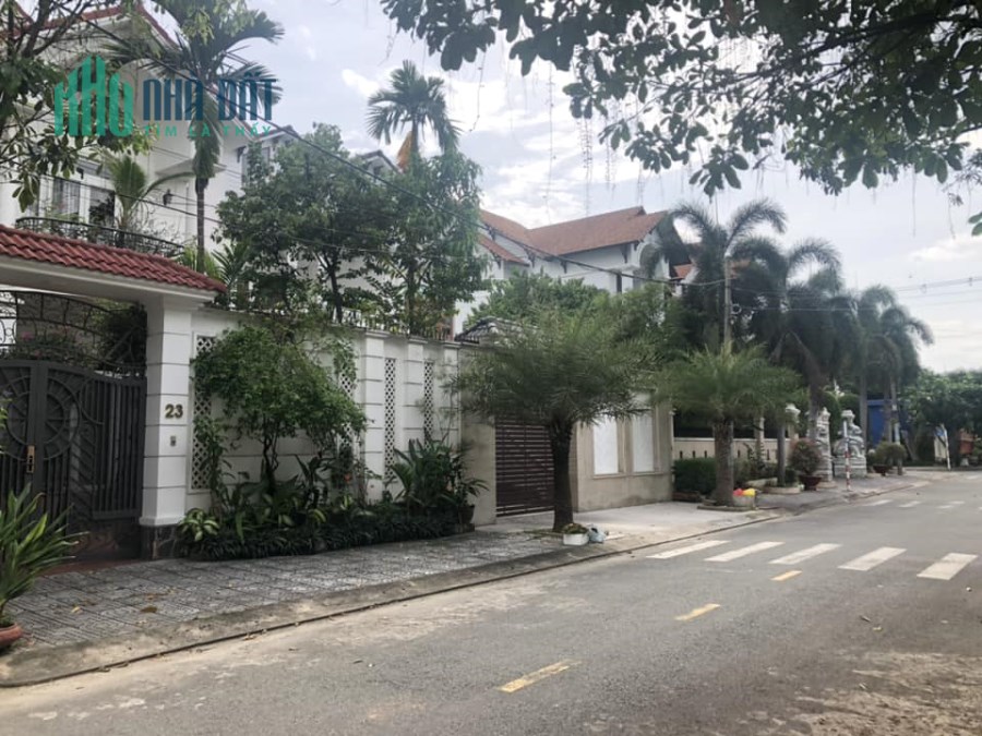 THANH LÝ NHÀ KHU VIP BÌNH TÂN, TÊN LỬA 5 x 20, SÁT AEON BÌNH TÂN