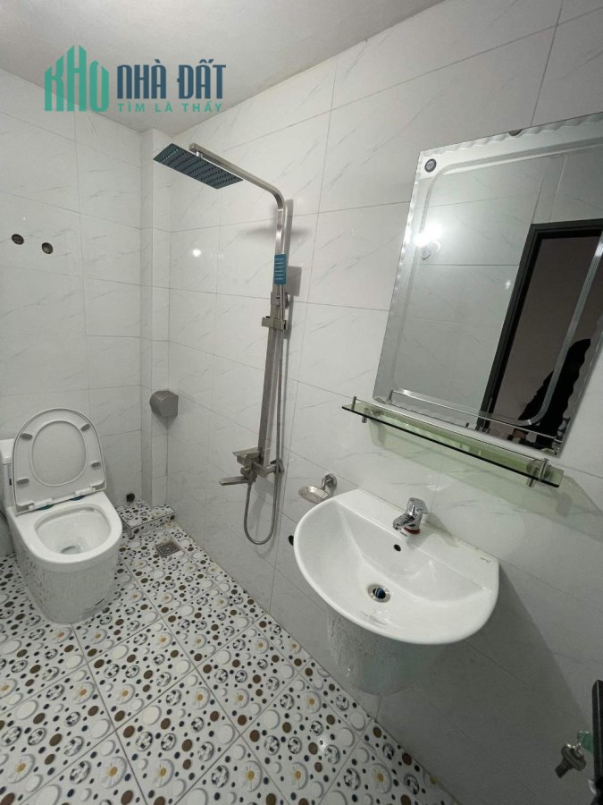 BÁN GẤP nhà Lương Sử 40m2 chỉ 3.8 tỷ