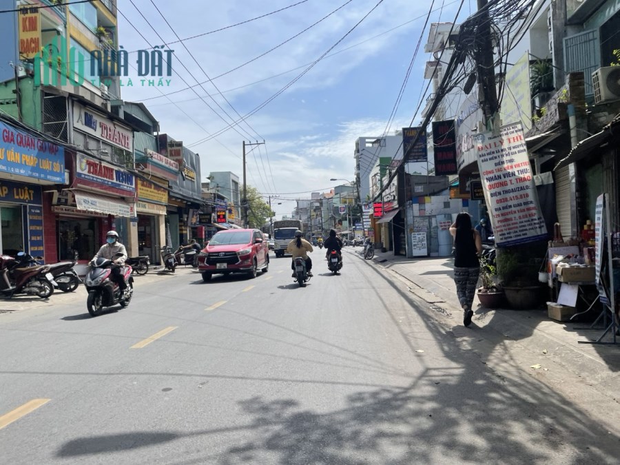 Bán đất Mặt tiền Nguyễn Văn Nghi, P.7, GV: 20 x 50, giá 190 tỷ