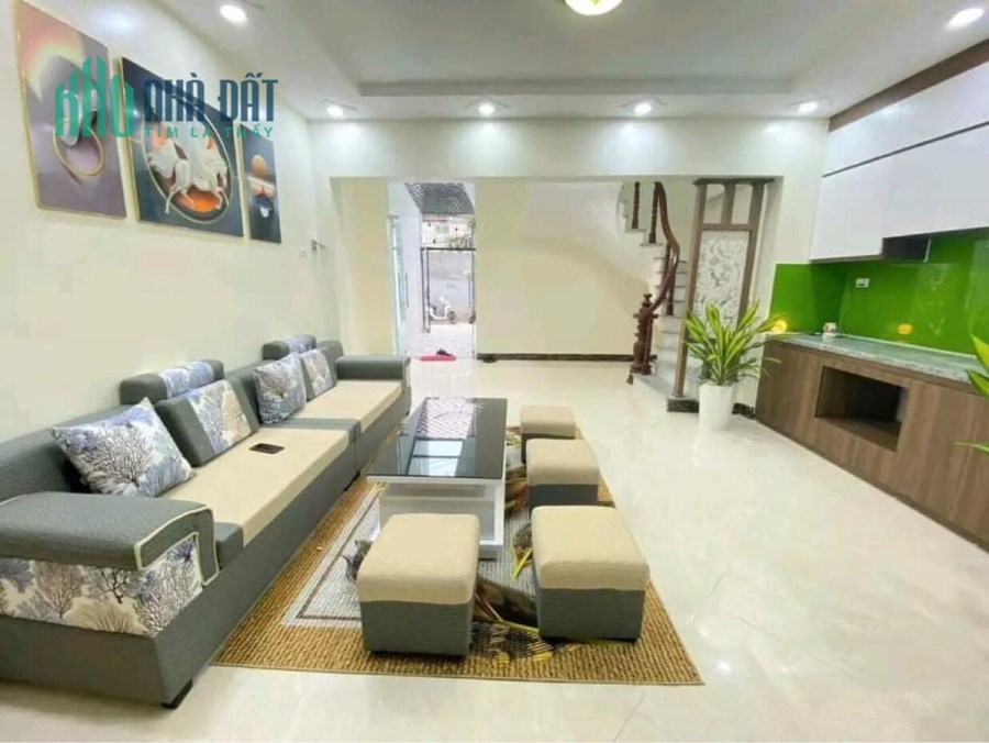 Bán nhà siêu đẹp Kim Mã, Ba Đình,  LÔ GÓC, 40 m, 5 tầng,  giá 5 tỷ 800 triệu, nhà đẹp ở luôn.