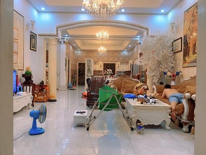 BÁN GẤP NHÀ MẶT TIỀN LƯƠNG ĐỊNH CỦA, 12 TỶ GIẢM CÒN 8 TỶ CHO 160M2 ĐẤT. NHÀ NGAY CHỢ KINH DOANH SẦM