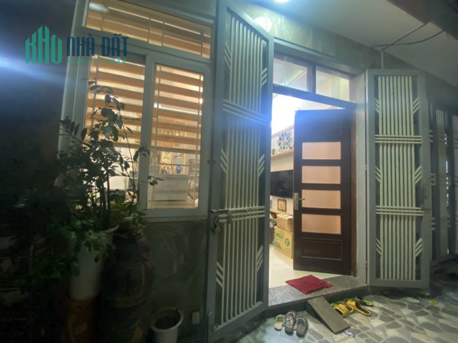 Bán nhà Yên Hòa, Hoa Bằng-Cầu Giấy 50m2x4tầng ,cách phố 20m, KD giá 4tỷ6