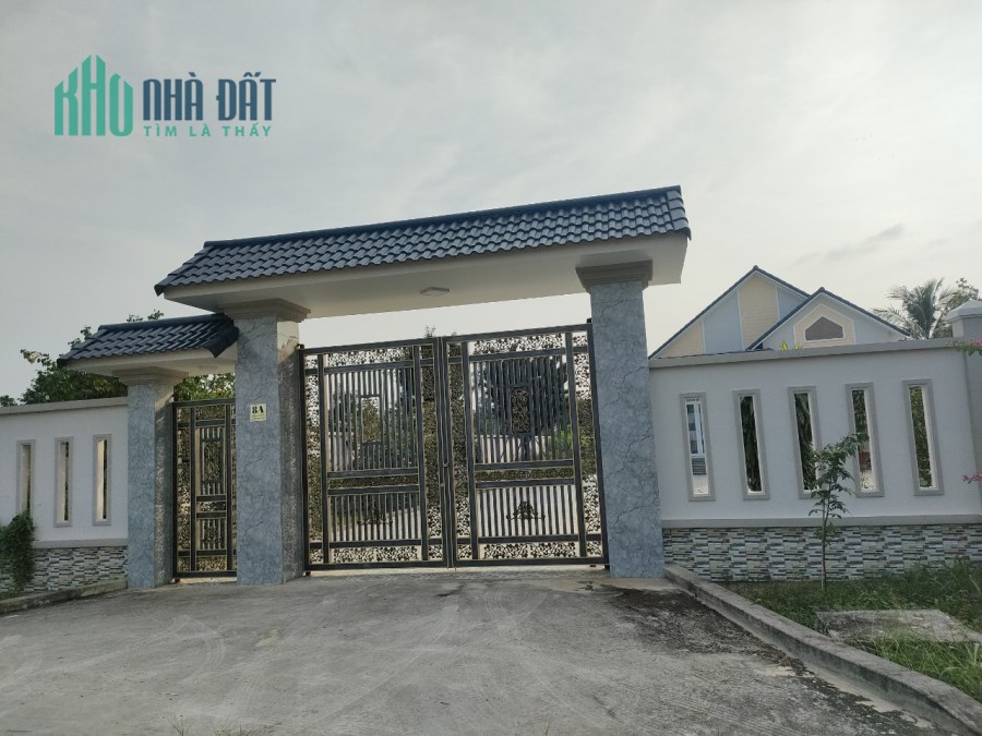 Nhà vườn biệt thự mái thái cực đẹp tại CỦ CHI, 2968m2, SHR, chỉ 7,990tỷ. LH:0765743776