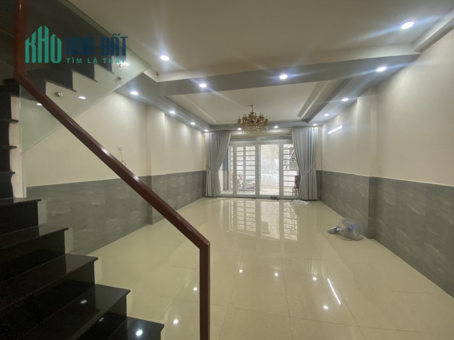 Giá lục phát 6.8 tỷ - MTNB Lê Khôi 5x15, mới 100%