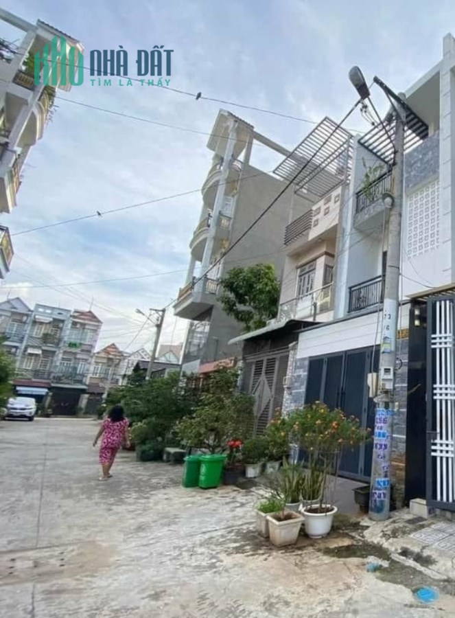 ĐƯỜNG 10M OTO - KHÔNG LỘ GIỚI - KO QUY HOẠCH - NGÂN HÀNG GIỮ 3.5 TỶ - Giá bán 4,xx tỷ
