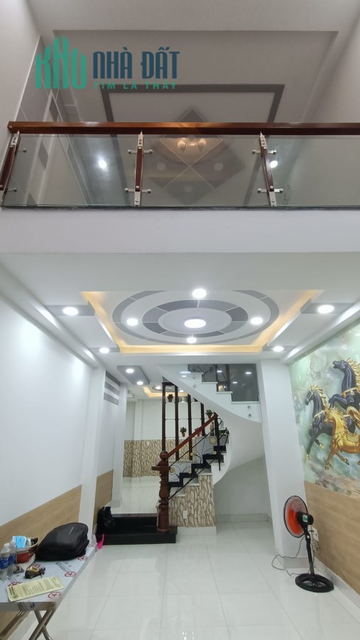 BÁN NHÀ MẶT TIỀN QUẬN PHÚ NHUẬN 50M2, 5 LẦU - GIÁ CHỈ 12.5 TỶ.