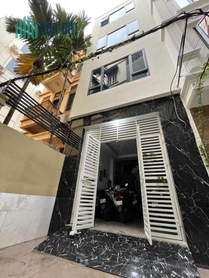 BÁN NHÀ 5 TẦNG XÂY DỰNG HIỆN ĐẠI TẠI QUẬN NAM TỪ LIÊM, HÀ NỘI