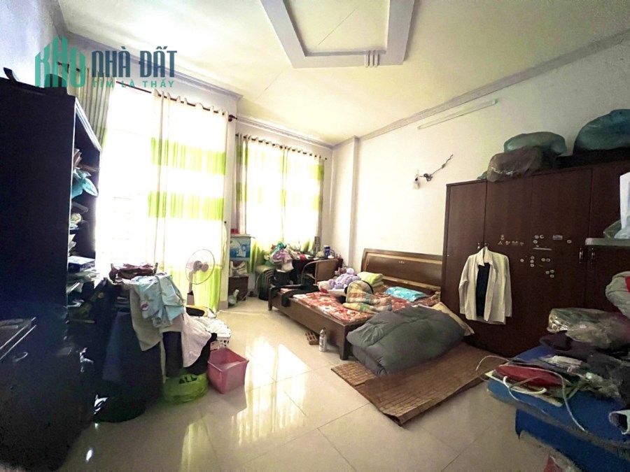 Gấp Bán Nhà Bàu Cát Phường 10 Tân Bình, Lô Góc 3 Tầng 50m2 Chỉ 5 Tỷ x