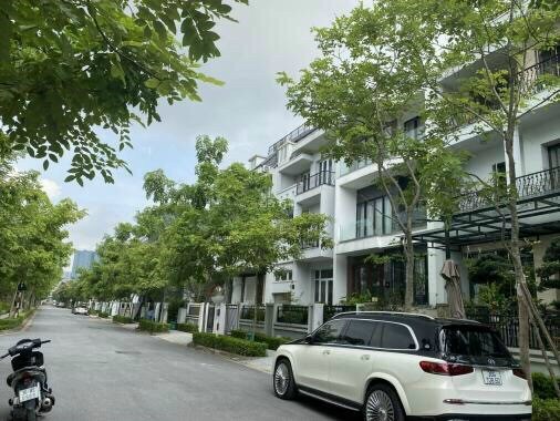 Biệt thự 400m2, vị trí không 1 lỗi, 230tr/m2