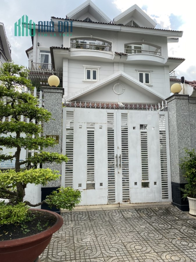 CẦN BÁN BIỆT THỰ VỊ TRÍ ĐẸP