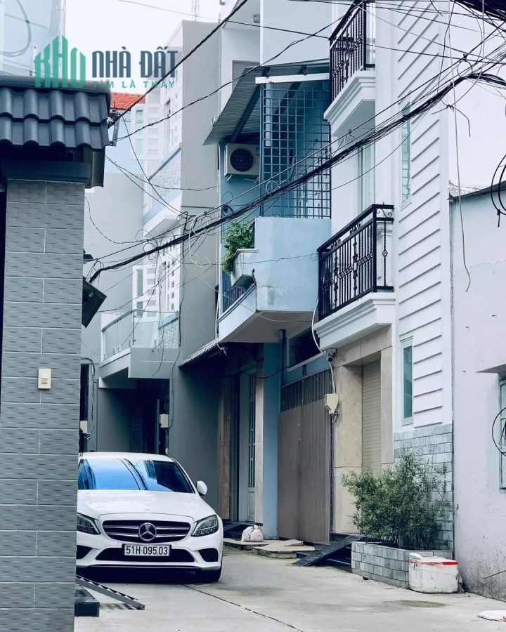 NHÀ ĐẸP HXH - TÂN BÌNH - 42M2 - CHỈ 4.XXX TỶ.