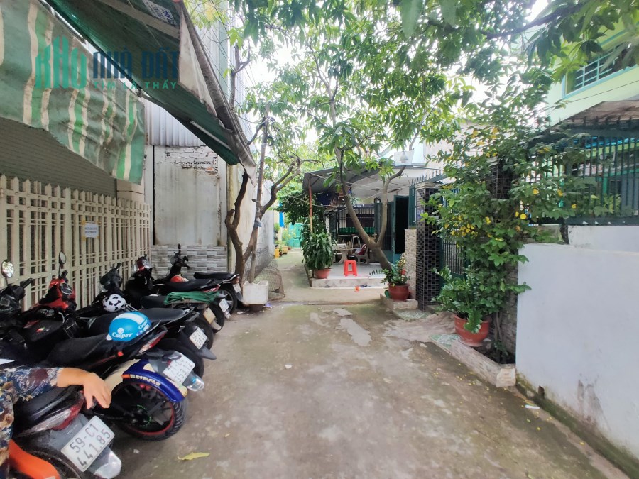 NHÀ LÔ NHÌ QUẬN 7- HÀNG XÓM PHÚ MỸ HƯNG, NGANG KHỦNG 7M, 90M2, GIÁ 7.X TỶ...