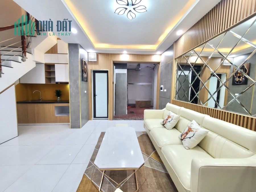 BÁN NHÀ Ngõ Hòa Bình 4 HAI BÀ TRƯNG HÀ NỘI 40M2  10M Ô TÔ NỞ HẬU  3 TỶ 1