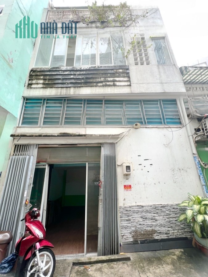 Nhà vị trí đẹp 4 tầng hẻm xe tải sát đường Âu Dương Lân P3Q8