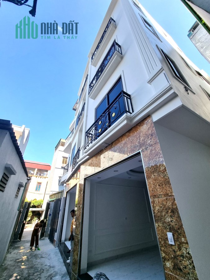 Bán nhà XUÂN PHƯƠNG, Nhà mới, 5T, 3N, hơn 3 tỷ, gần ô tô, ở ngay.