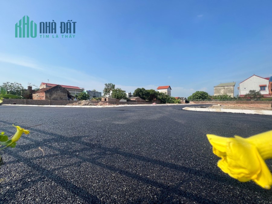 c𝙝ủ 𝙣𝙝à 𝙘ầ𝙣 𝙗á𝙣 2 𝙡ô đấ𝙩 𝙡𝙞ề𝙣 𝙠ề 𝙜ầ𝙣 𝙩𝙧ườ𝙣𝙜 𝙝ọ𝙘 𝙏â𝙣 𝙑𝙞ê𝙣 𝘼𝙣 𝙇ã𝙤,