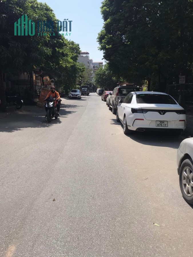 Bán Siêu phẩm biệt thự Văn Khê, 185m2, mt11m, lô góc Kinh doanh đắc địa