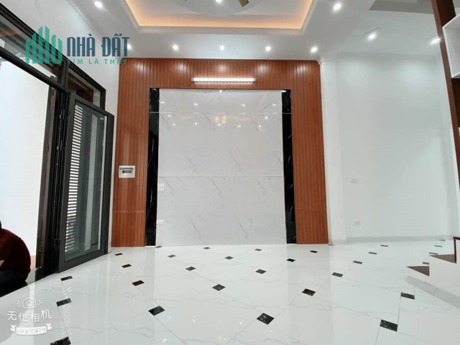 BÁN NHÀ PHỐ KIM NGƯU - 30M NHÀ 5 TẦNG - KINH DOANH NHỎ - SÁT TIMECITY CHỈ TẦM 4TY